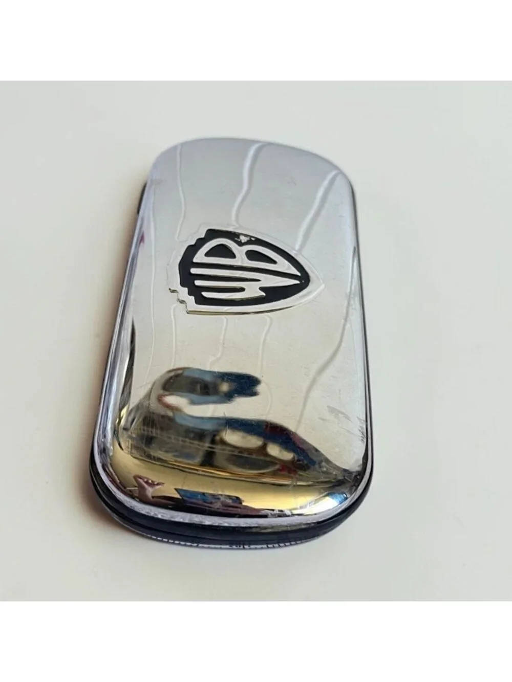 Warner Bros. Reflective Silver Metal Glasses Case With Black Velvet Interior & W
